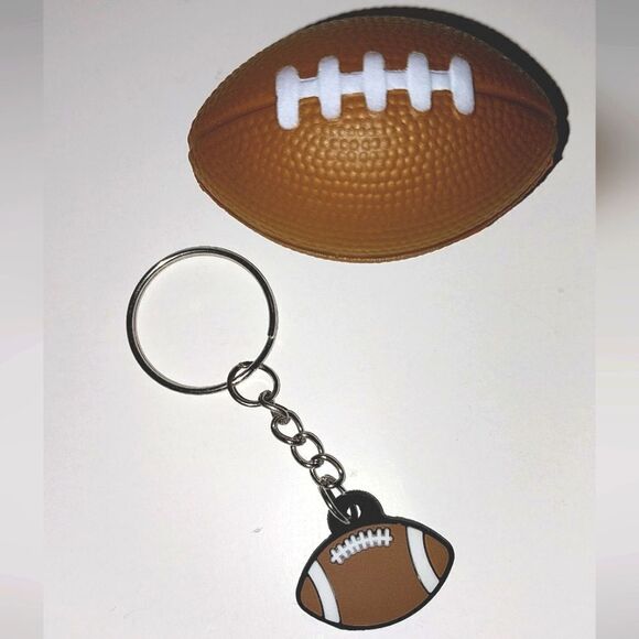 Unisex kids stress ball and keychain set - Picture 5 of 5